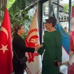 turk sanatci ve muellif sayime serra erdogana ozbekistanda vatan onuru nisani AYVLmJHX