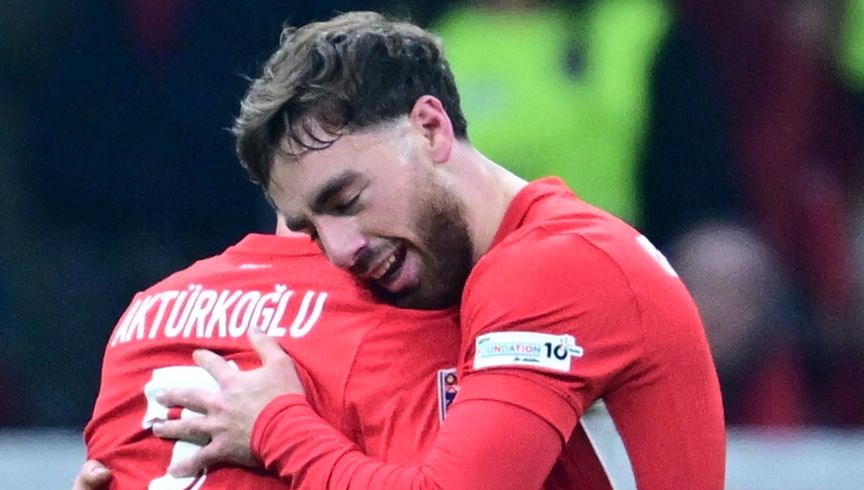 turkiye macaristan maci sonrasi portekizde mansetleri kerem akturkoglu ve orkun kokcu susledi sihirli RkH5PBTT