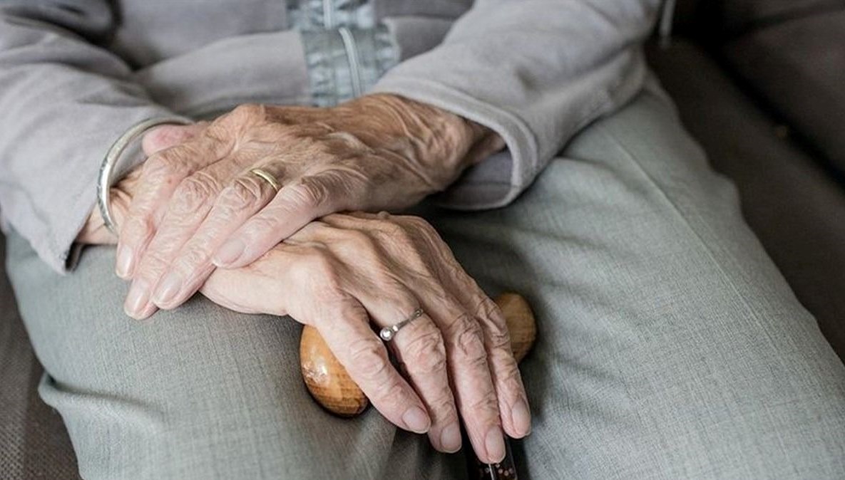 turkiye nufusu yaslaniyor py82IGTR