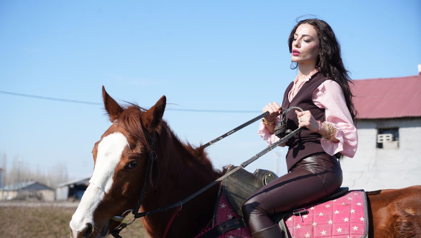 tutkusunu meslege donusturdu genc tesebbuscu kendisine ekmek kapisi acti YapmFcsJ