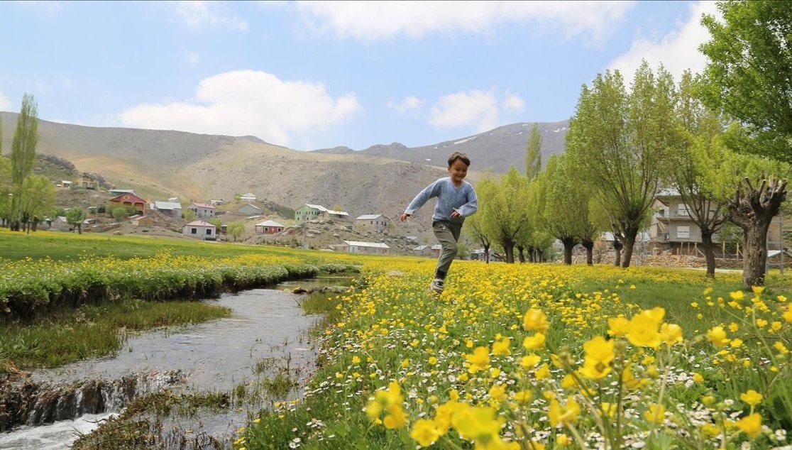 Üçüncü Cemre Ne Zaman Düşüyor? Toprakla Buluşma Tarihi Belirlendi! 71 ucuncu cemre ne vakit dusecek iste son cemrenin topraga dusecegi tarih qdiKDJYF