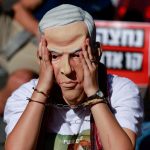 ulkeden ciktigi an tutuklanmasi gerekiyor netanyahu macaristan yolcusu fkyO5IKR