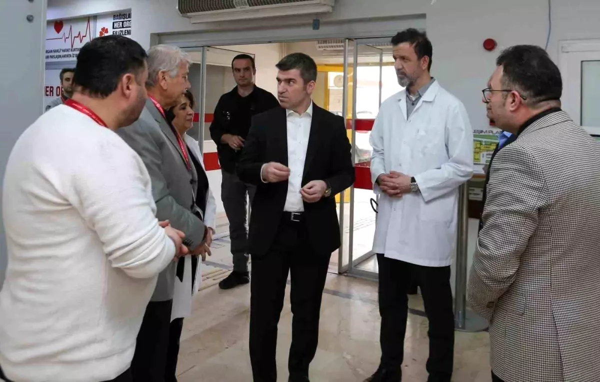 vali bakan hastanede incelemede bulundu zLT3wwzB