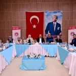 vali canbolat huzurevi sakinleriyle iftar yapti sghSY1tr