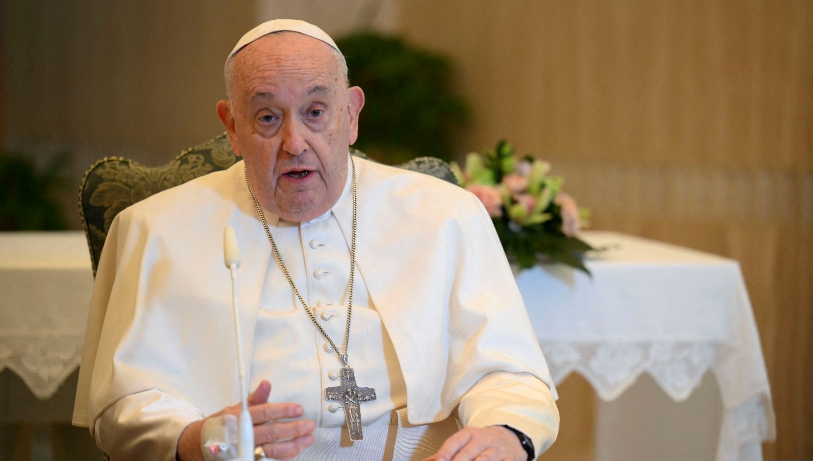 vatikan papanin durumu duzgune gidiyor zyiEAecL