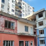 yakilan metruk bina mahalleliyi huzursuz ediyor AvG8HxTg