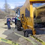 yem karma makinesine dusen adamoldu hXypQJ1w