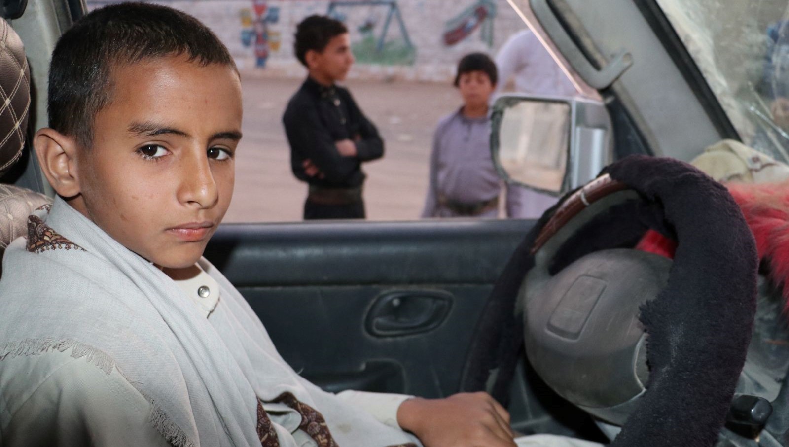 yemenin cocuk suruculeri ic savasin golgesinde gecim ugrasi h7dAAZVb