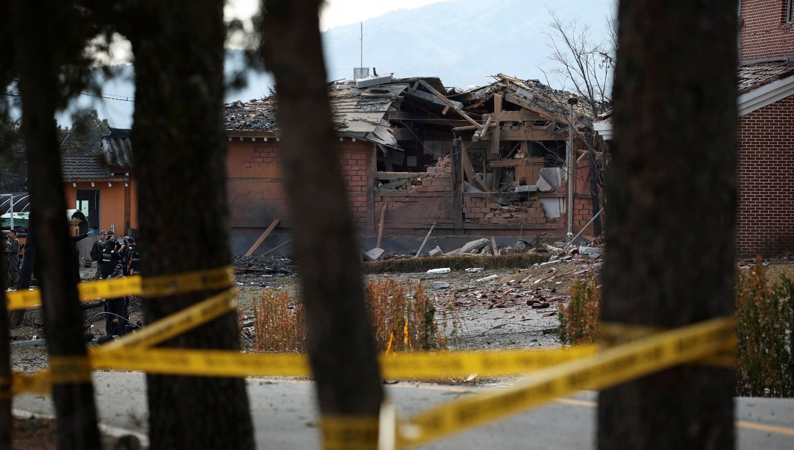 yerlesim yerine bomba yagmisti savas pilotu ozur diledi 5XNiak6D