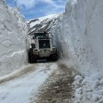 yuksekovada gunes yuzunu gosterdi 5 metrelik karlar temizleniyor U2uglBBL