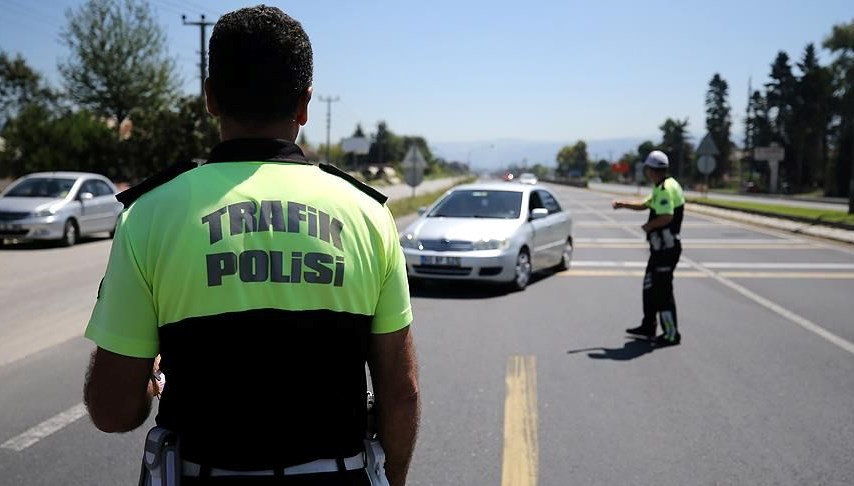 zit istikamette arac kullanan soforlere ceza yagdi s5PiJdCj