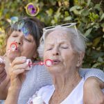 100 yasindaki 2 bayan uzun omrun gercek sirrini acikladi diyet ve idmani unutun hG72yy3q