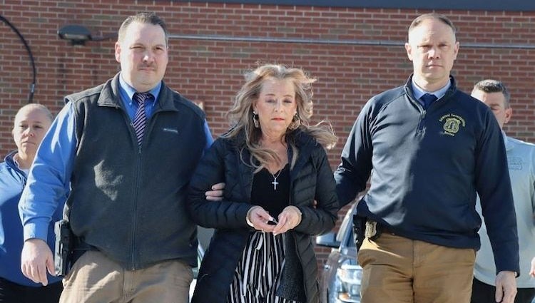 11 yasinda baslayan esaret 32 yasinda bitti birinci defa dogum gununu kutladi