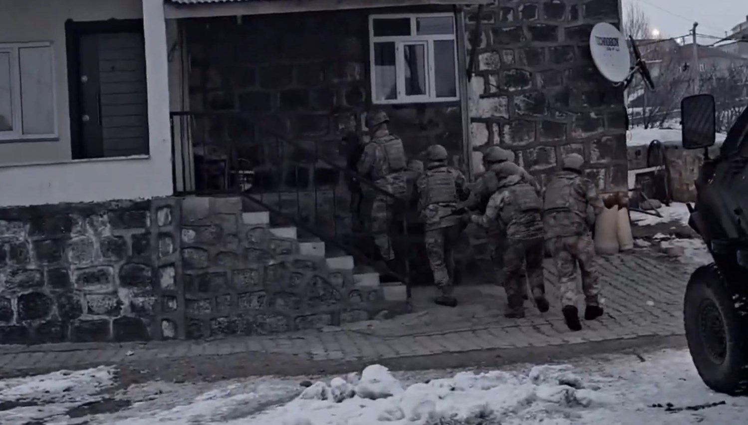 27 vilayette fetoye operasyon 48 tutuklama RZT9n1tX