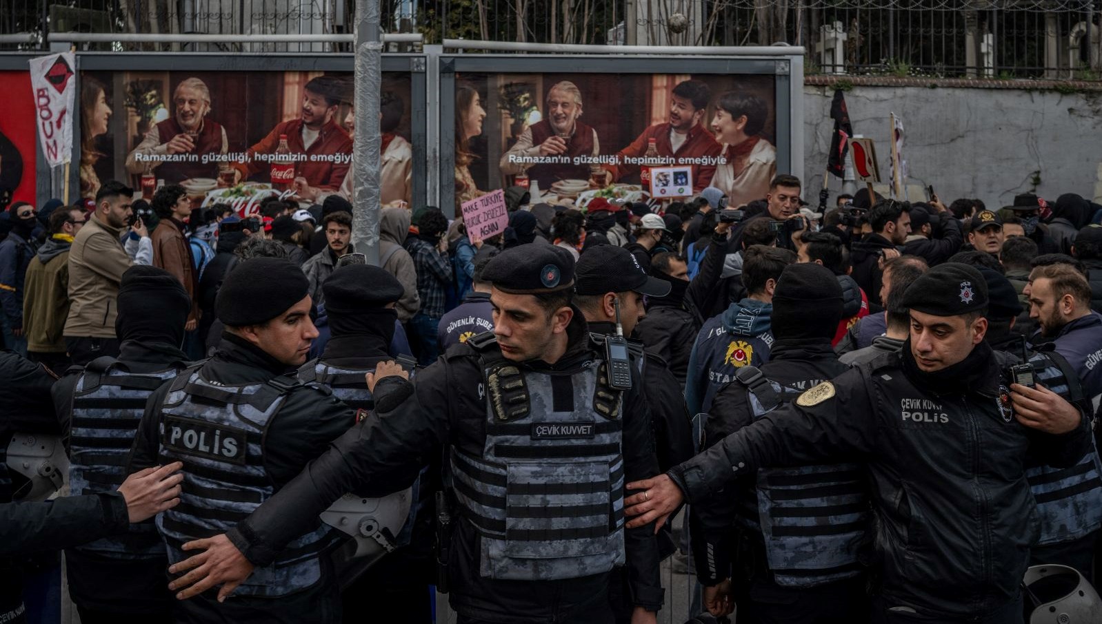 59 genc icin tahliye karari LPWVRcJU