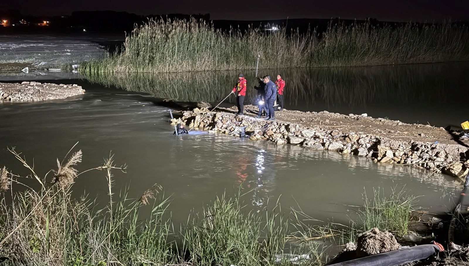 Adana'da kaybolan çocuk için arama çalışması başlatıldı 71 adanada kaybolan cocuk icin arama calismasi baslatildi NOEwhN3K