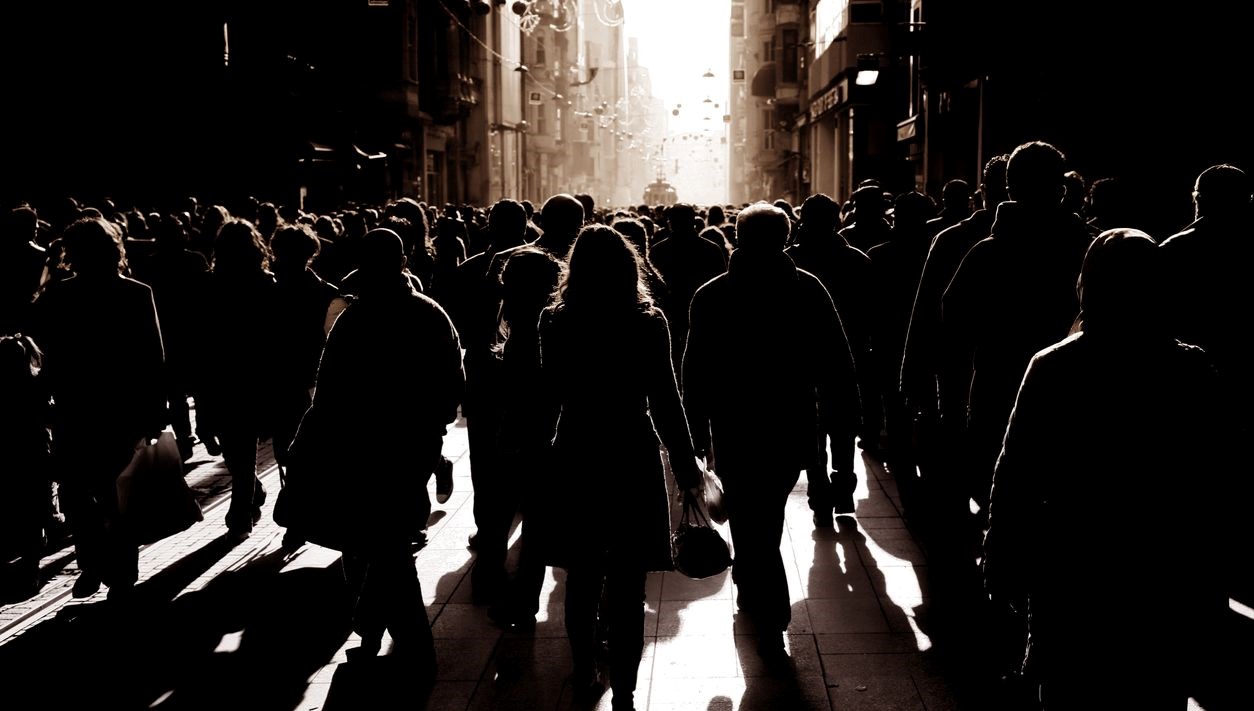 ahlak elden gidiyor mu yoksa gitti mi UMXgHlCZ