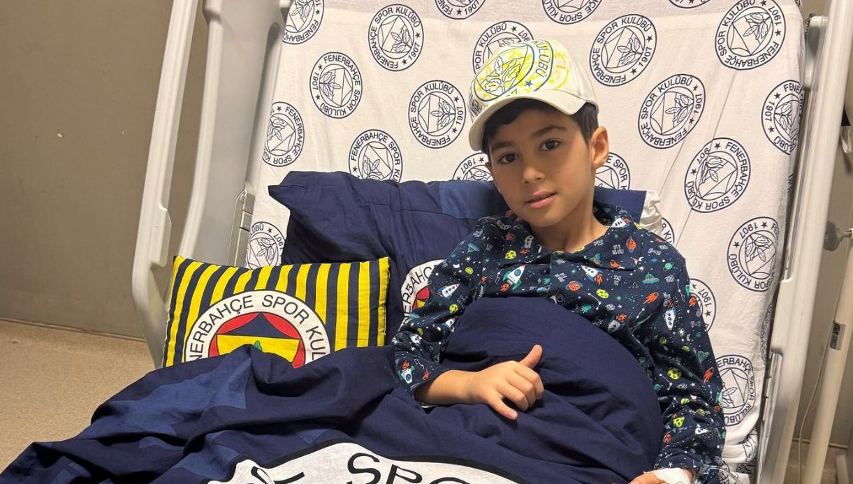 Anderson Talisca, lösemi tedavisi gören Yusuf Berat'ı unutmadı 71 anderson taliscalosemi tedavisi goren yusuf berati unutmadi 99P3752K