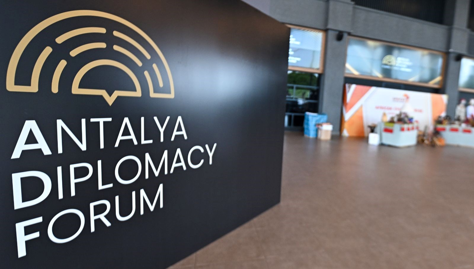 antalya diplomasi forumu bugun basliyor suriye lideri sara da katilacak