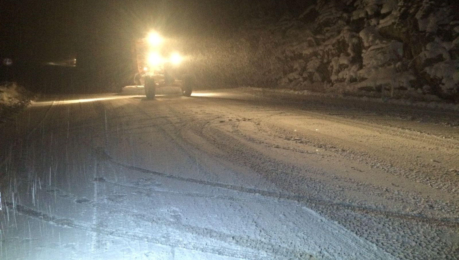 antalya konya karayolunda kar yagisi 10 santimetreye ulasti YbAXEJbZ