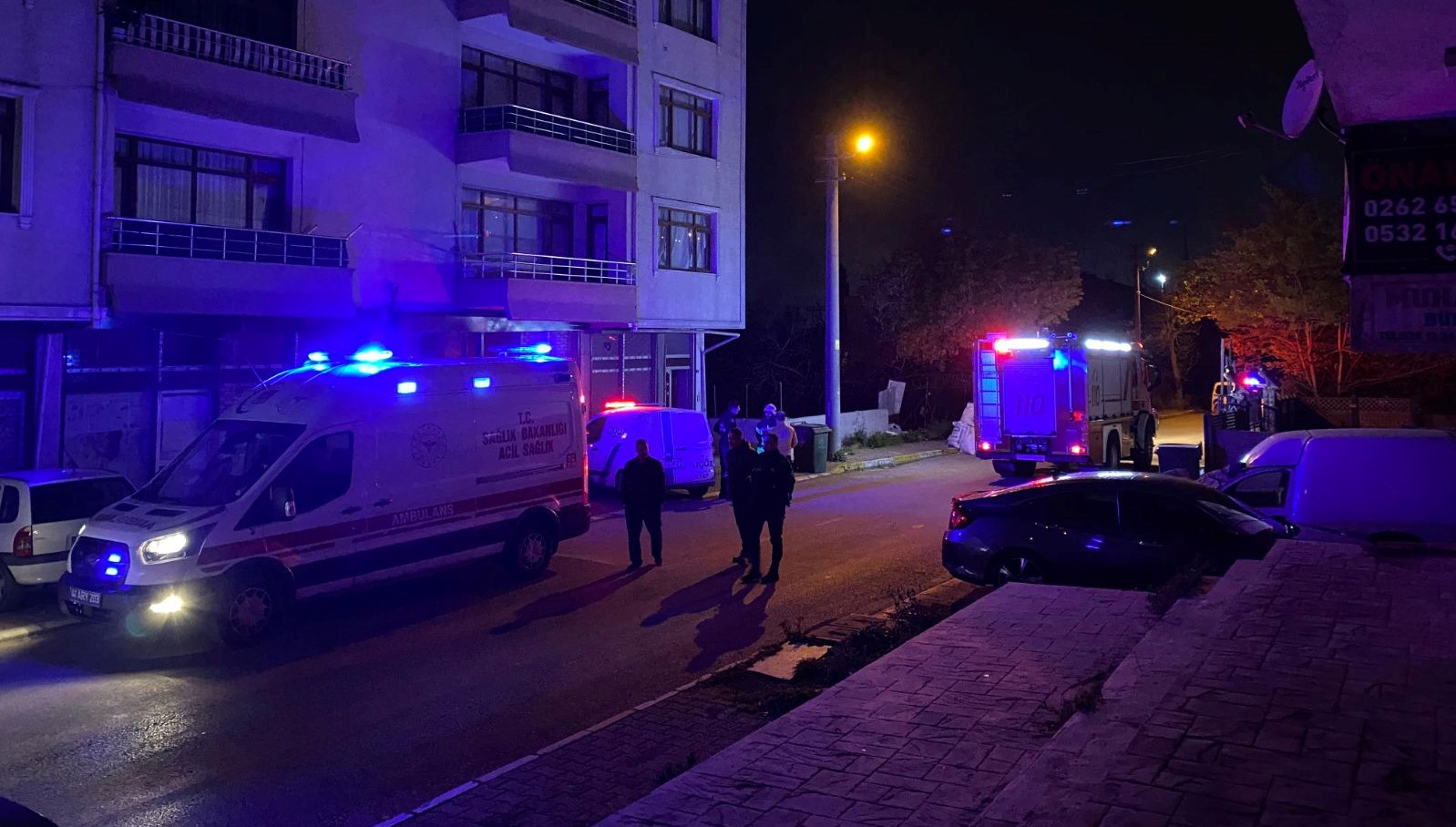 apartmani gaz kokusu sardi bina tahliye edildi A5K3g6Ta