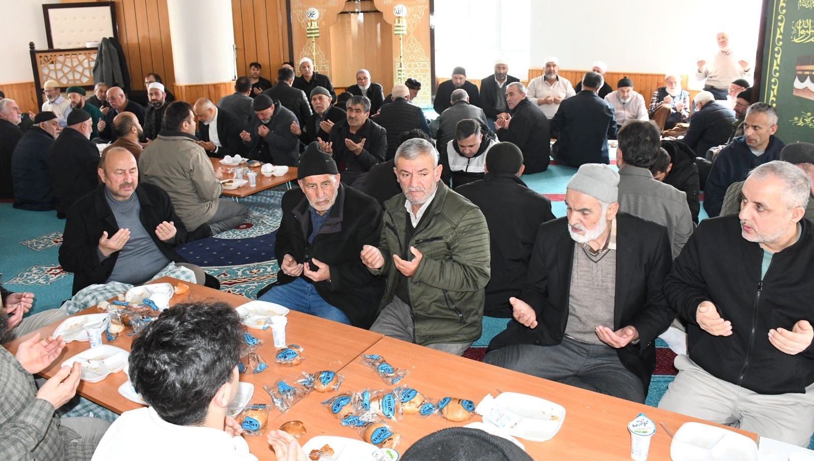 Asırlık "Hacı yemeği" geleneği Yozgat'ta yaşatılıyor 71 asirlik haci yemegi gelenegi yozgatta yasatiliyor
