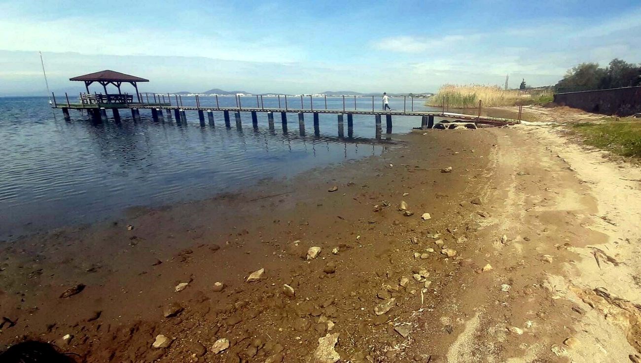 Ayvalık'ta huzursuz eden çekilme 71 ayvalikta huzursuz eden cekilme sqmZKuDE