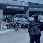 bagcilarda oto galeriye el imali patlayici atildi KXIBYe3u