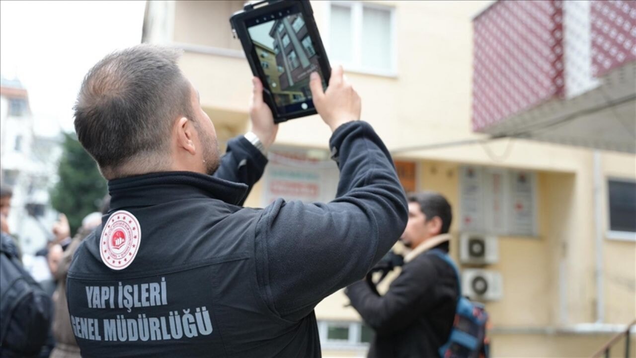 bakan kurumdan hasarli bina aciklamasi By9KlM2J