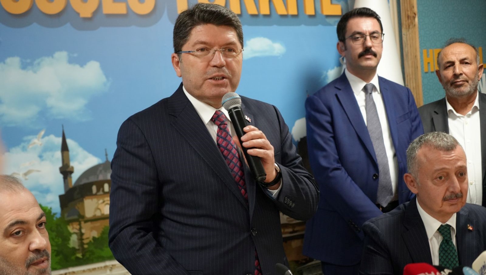 bakan tunc terorsuz turkiyenin esigindeyiz HygzMrMK