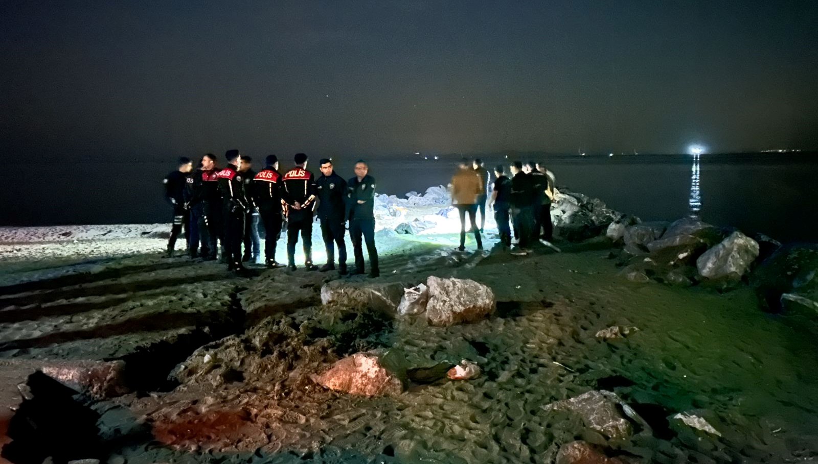 Balık tutmak isterken canından oldu 71 balik tutmak isterken canindan oldu zOekkekU