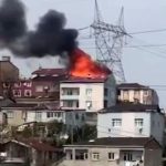 basaksehirde 4 katli binanin cati katinda yangin 1CdjbCf2