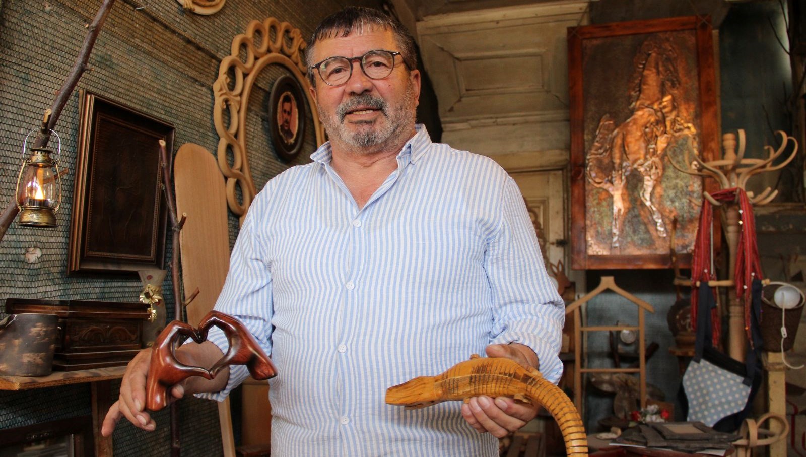 belediye lider yardimcisiydi marangoz oldu insanlarin nankorlugunu cok gordum 5llODkB7