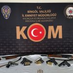 bingolde silah kacakciligi operasyonuna 2 tutuklama z3QrCHp6