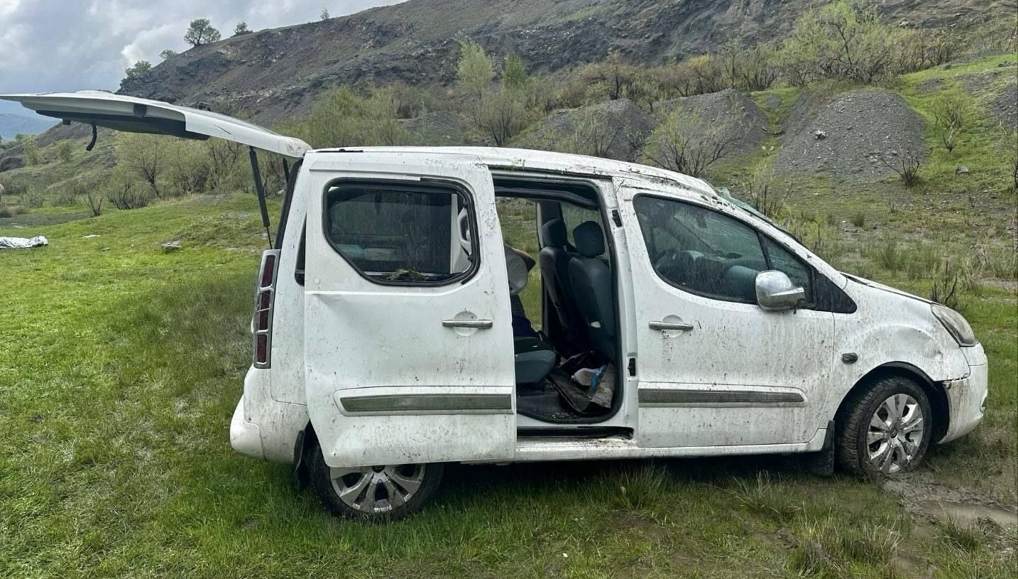 Bitlis'te trafik kazası: 1 meyyit, 5 yaralı 71 bitliste trafik kazasi 1 meyyit 5 yarali ctVTHqaX