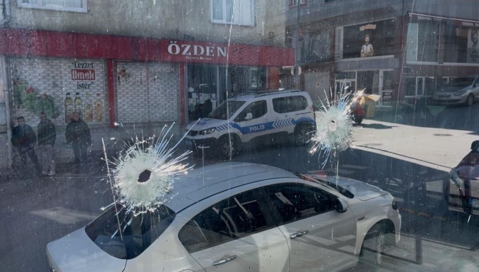 Bursa'da kıraathane kurşunlandı 71 bursada kiraathane kursunlandi uJmEQrTh