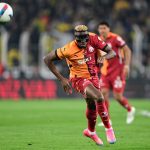 canli anlatim fenerbahce ile galatasaray ceyrek finalde karsi karsiya birinci yarida 3 gol 8FYuglrY