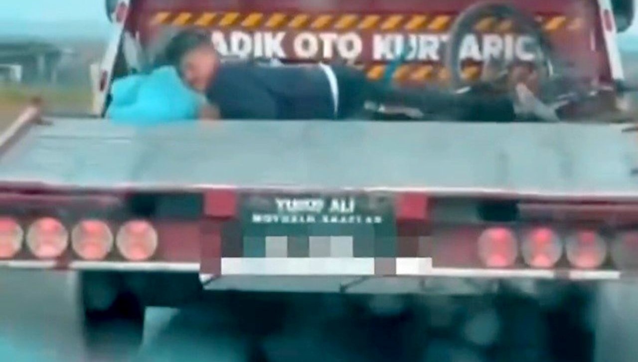 cazip kasasinda cocuk tasiyan sofore ceza kesildi bS4fva9l