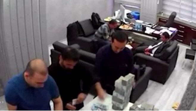 CHP'nin para sayma davası: 22 sanık yargılanıyor 71 chpnin para sayma davasi 22 sanik yargilaniyor ikPIuNky