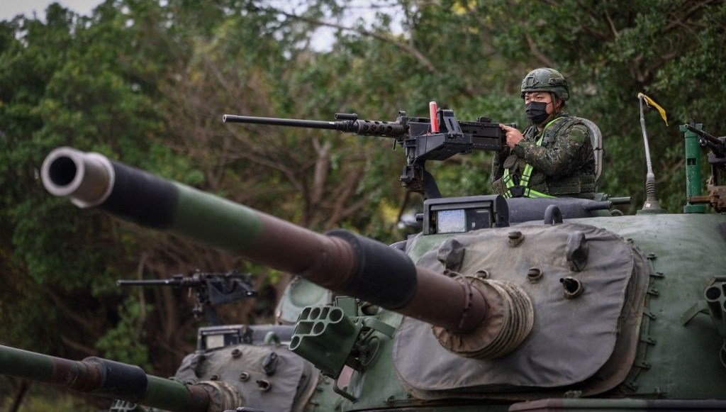 cinden tayvan etrafinda kapsamli askeri tatbikat