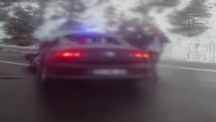 cumhurbaskanligi konvoyunda kaza biri polis ikisehit C7jqcMDw