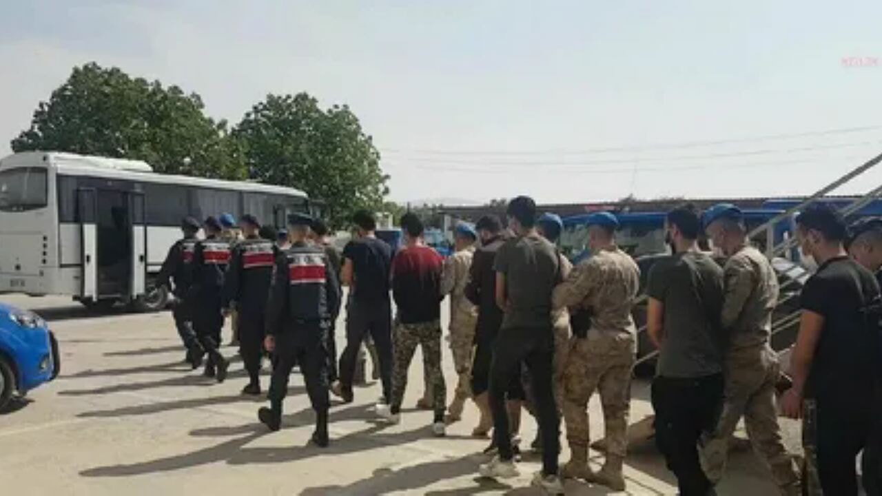 deas teror orgutune yonelik izmir operasyonunda 13 gozalti