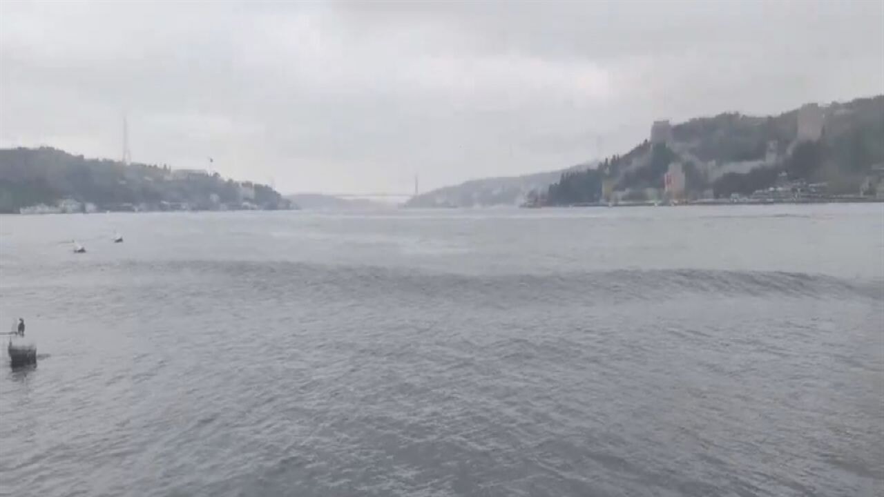 Deprem anında İstanbul Boğazı'nda oluşan dalgalar görüntülendi 71 deprem aninda istanbul bogazinda olusan dalgalar goruntulendi 8yBYlfV6
