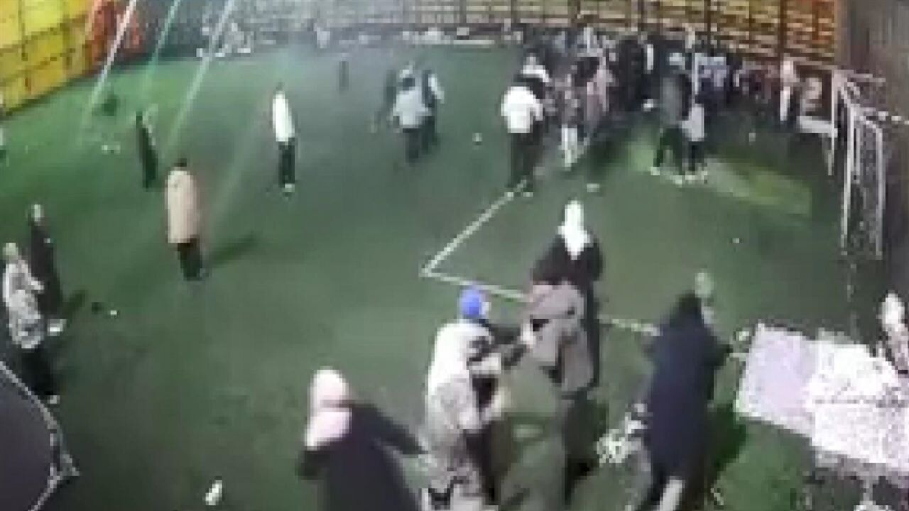 depremi unutup kavgaya tutustular ONLV1BV6