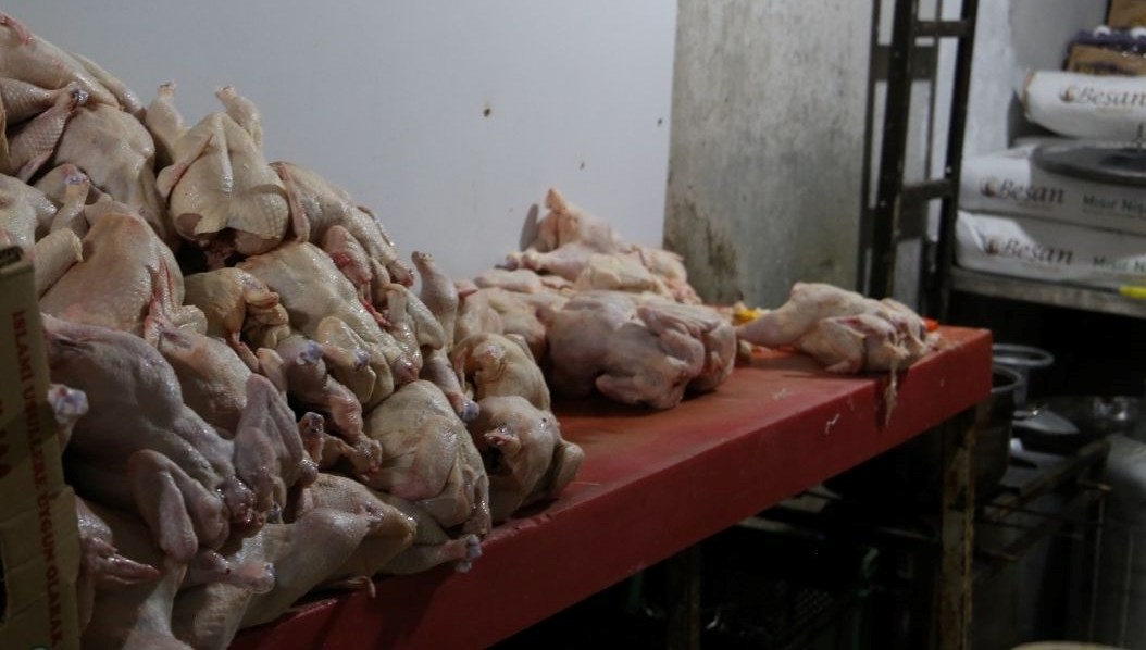 Döner imalathanesinde mide bulandıran manzaralar 71 doner imalathanesinde mide bulandiran manzaralar chEW5KDV