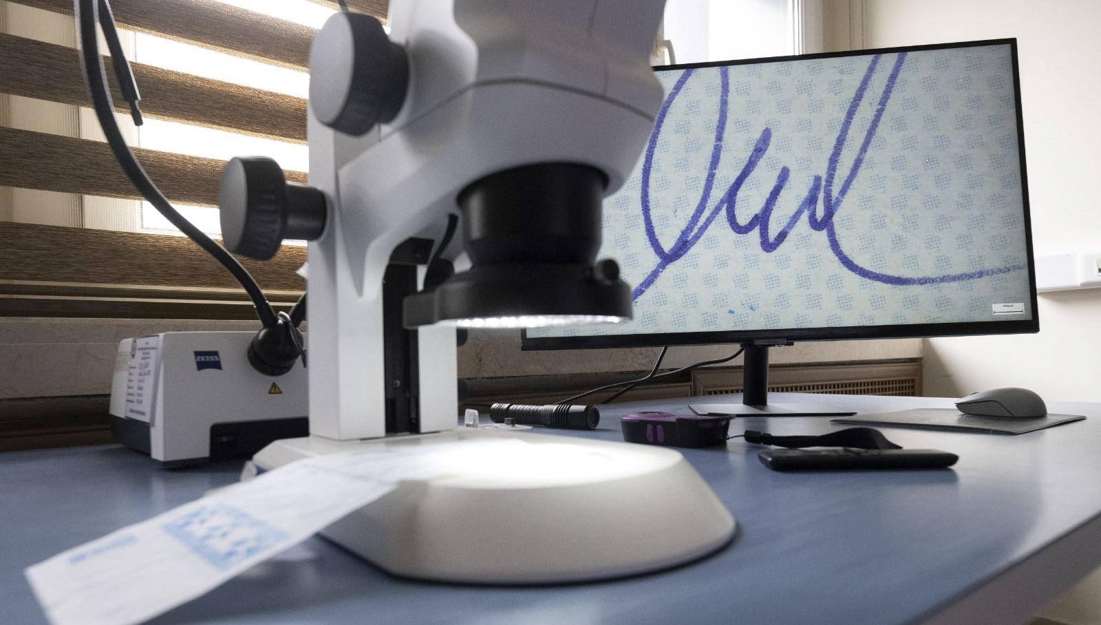 Polisten dolandırıcılık uyarısı: Bu taklit kolay imzalarına aldanmayın! 71 emniyetten dolandiricilik uyarisi dikkat bu imzalar kolay taklit ediliyor VChrt9Hh