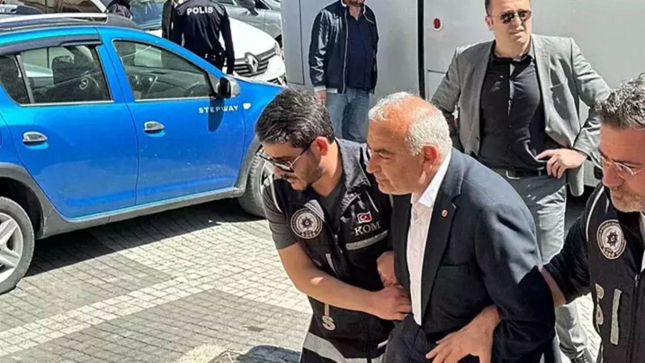 eski baskan bozkurta ev hapsi 1 tutuklama whHF8KJy