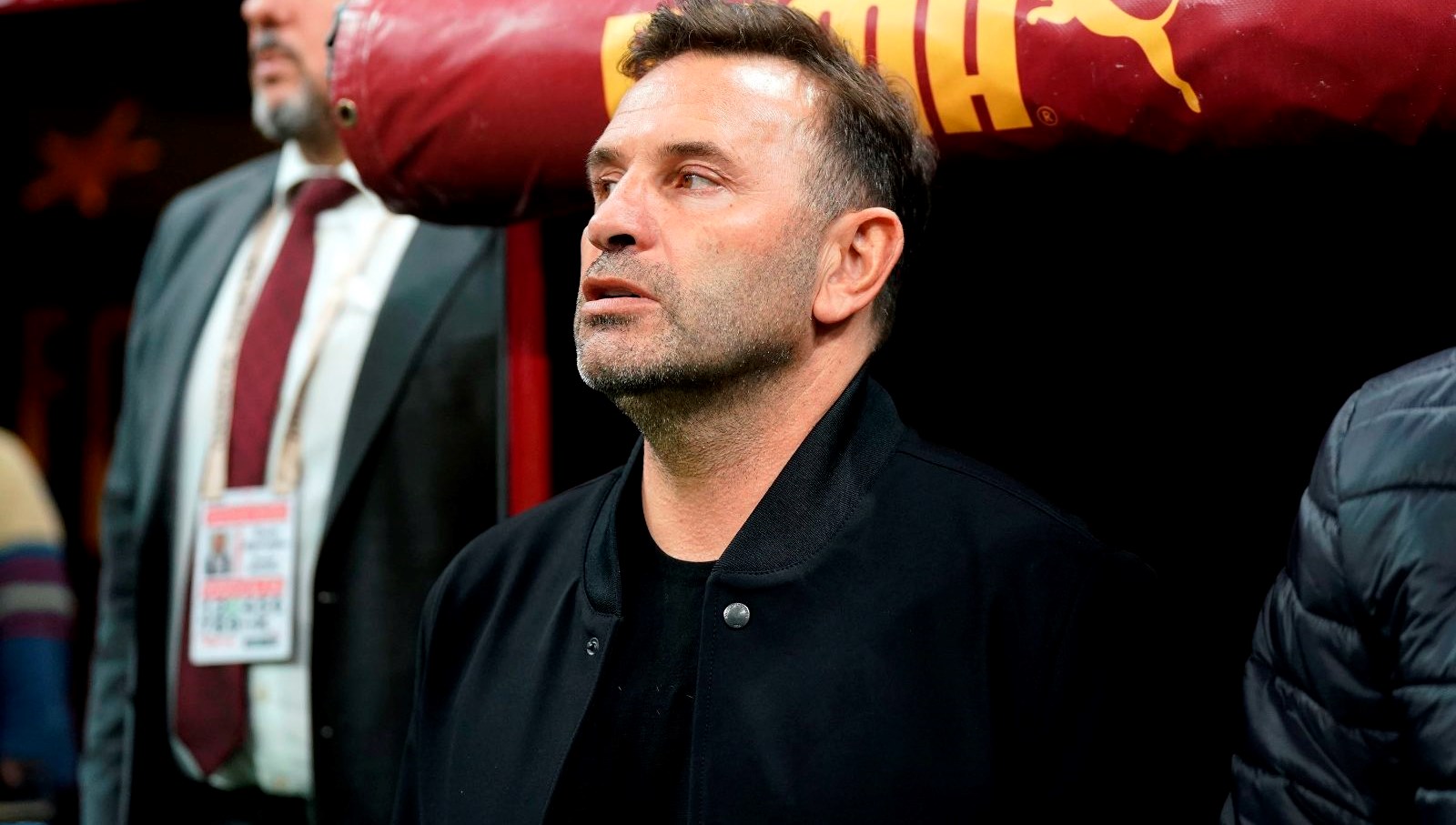 galatasarayda okan buruktan tek degisiklik ClDPKhvG