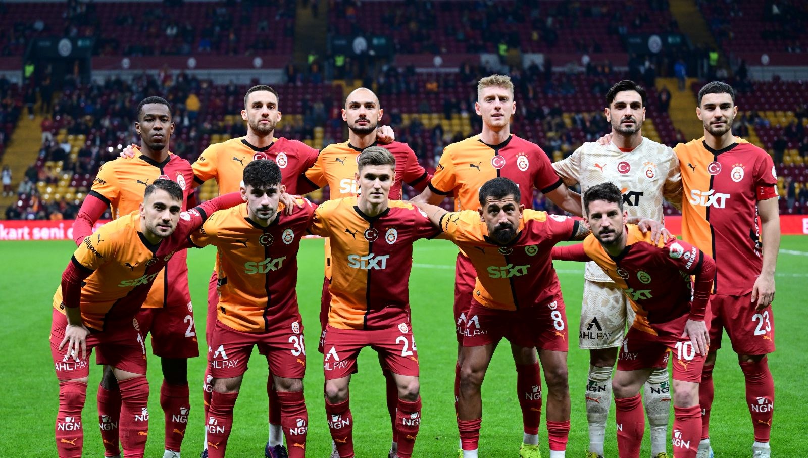 galatasarayin kalan maclari 4 galibiyet 1 beraberlik yetiyor HVXstUqW