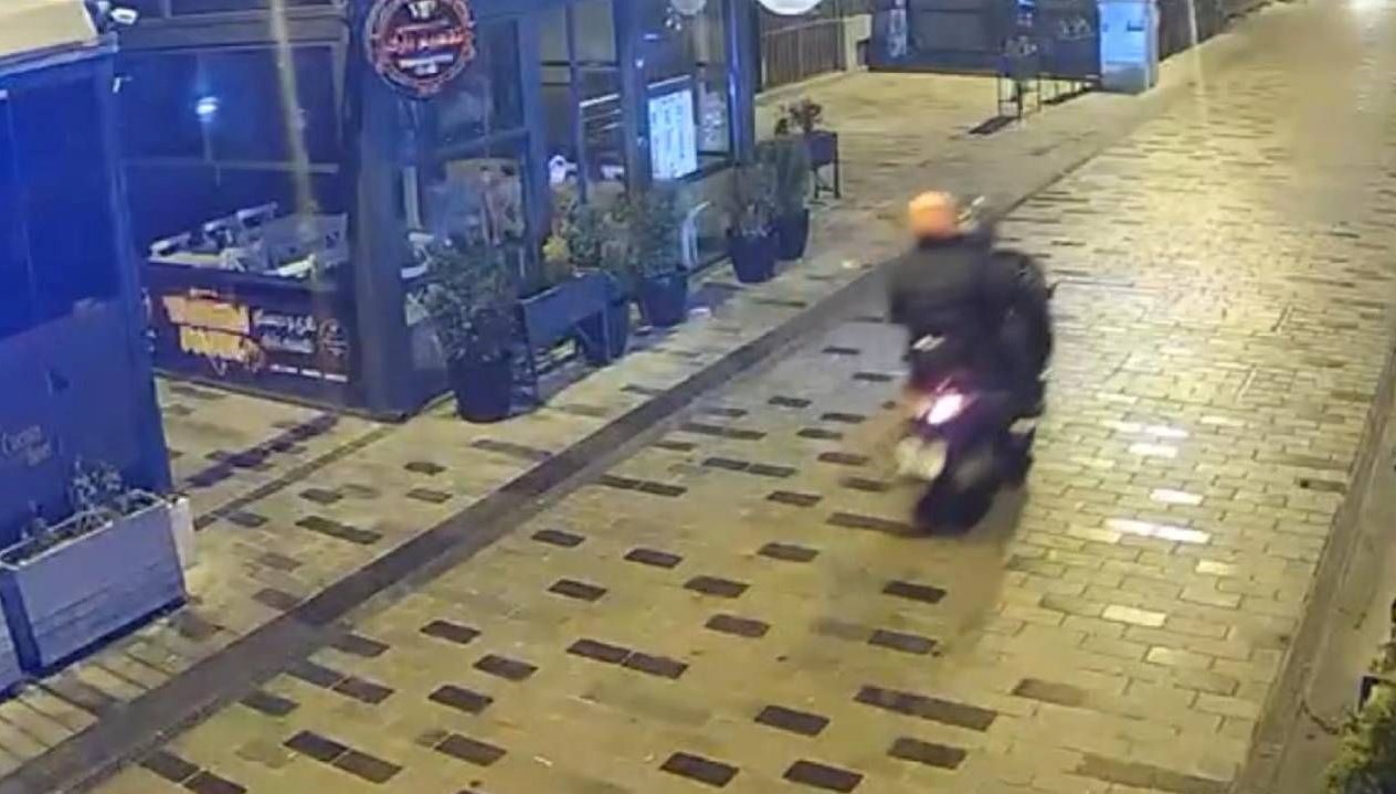 Gece kulübüne haraç saldırısı: Torpil atıp silahla ateş ettiler 71 gece kulubune harac saldirisi torpil atip silahla ates ettiler fTmsS3gr